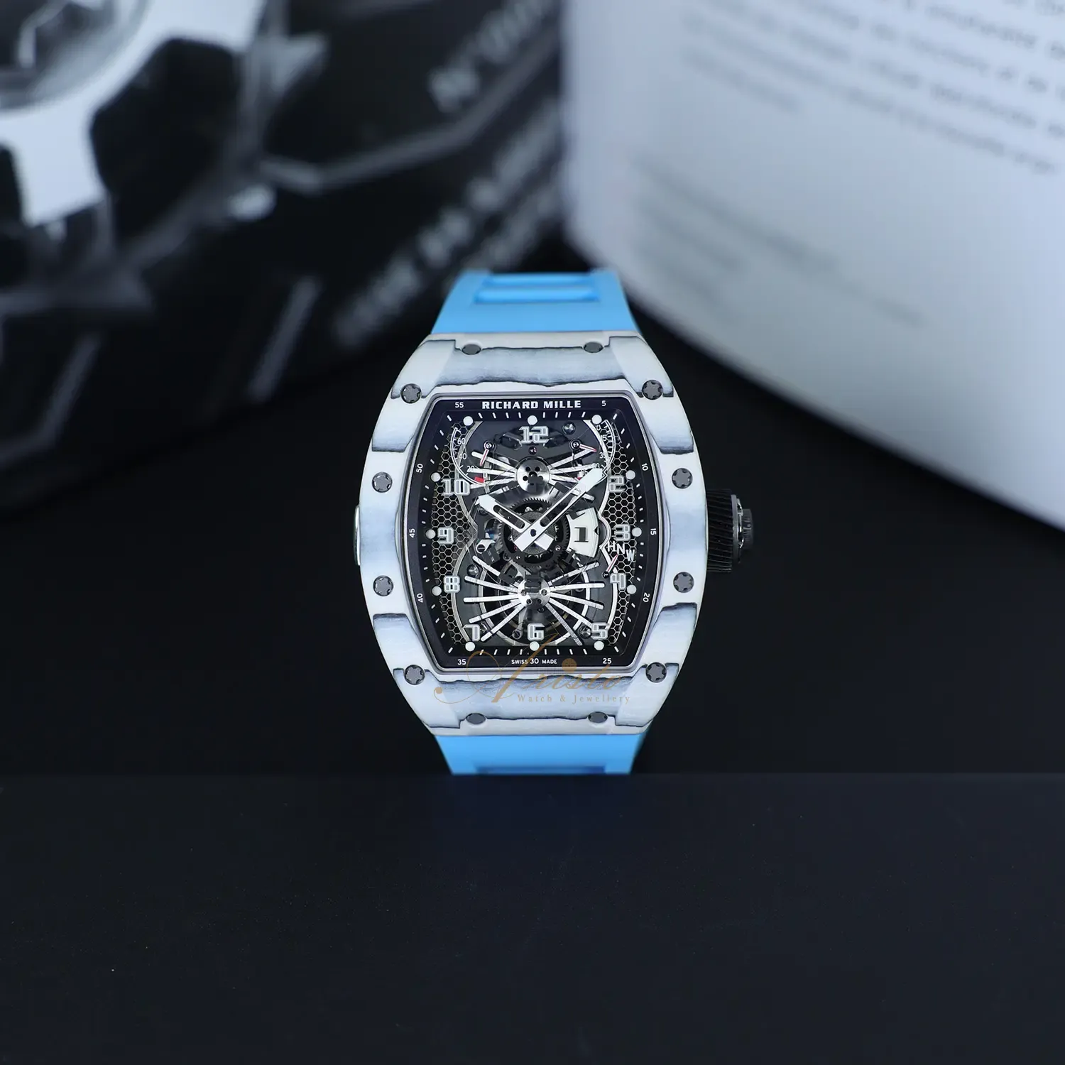 RM022 White Carbon TPT image 6