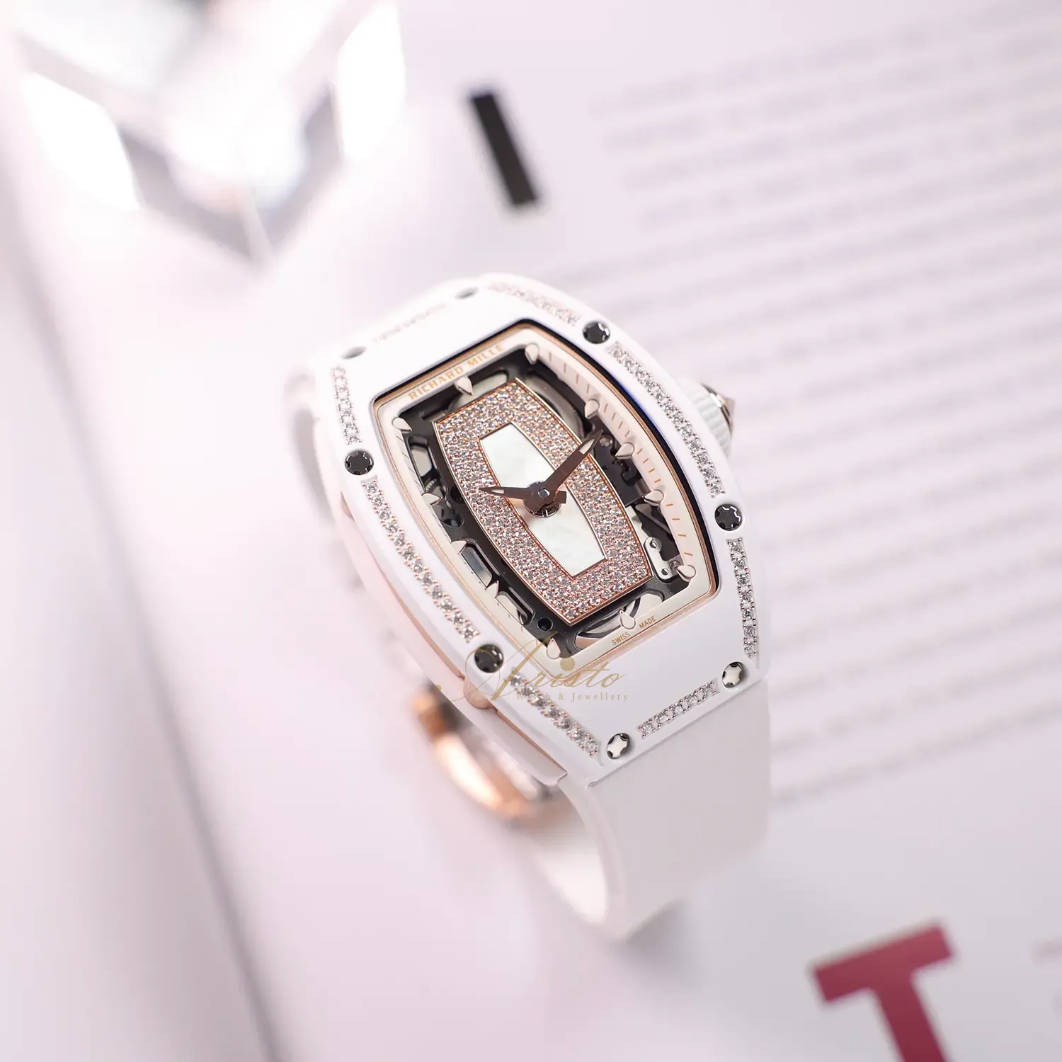 RM07-01 ATZ White Ceramic One Row Jasper image 8