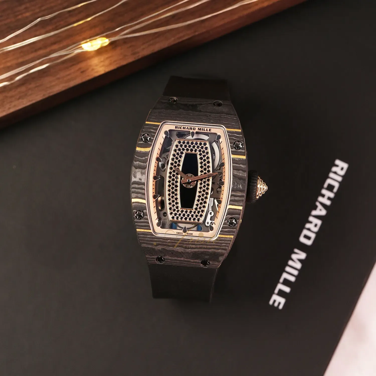 RM07-01 Gold Carbon TPT image 4