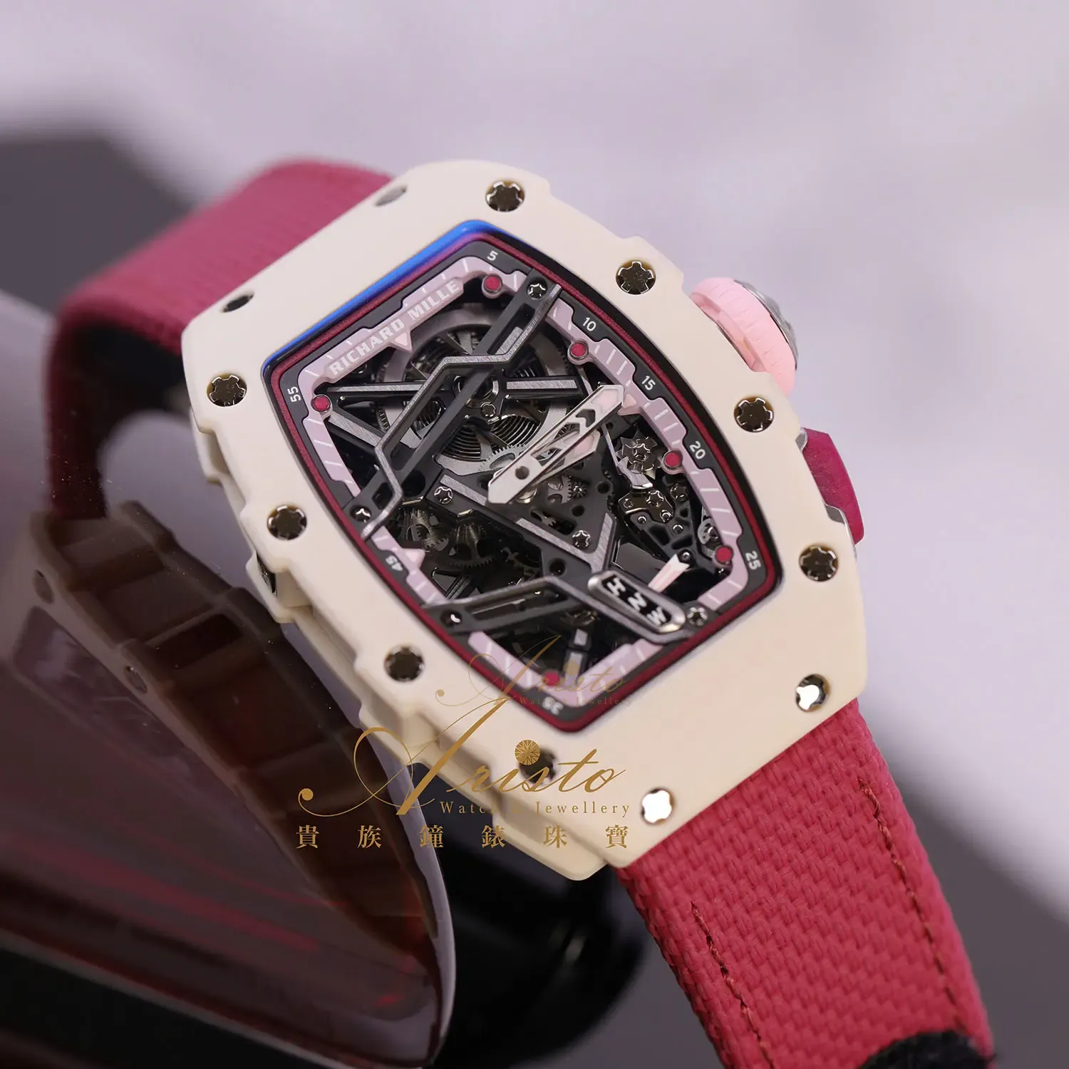 RM07-04 White Carbon TPT image 3