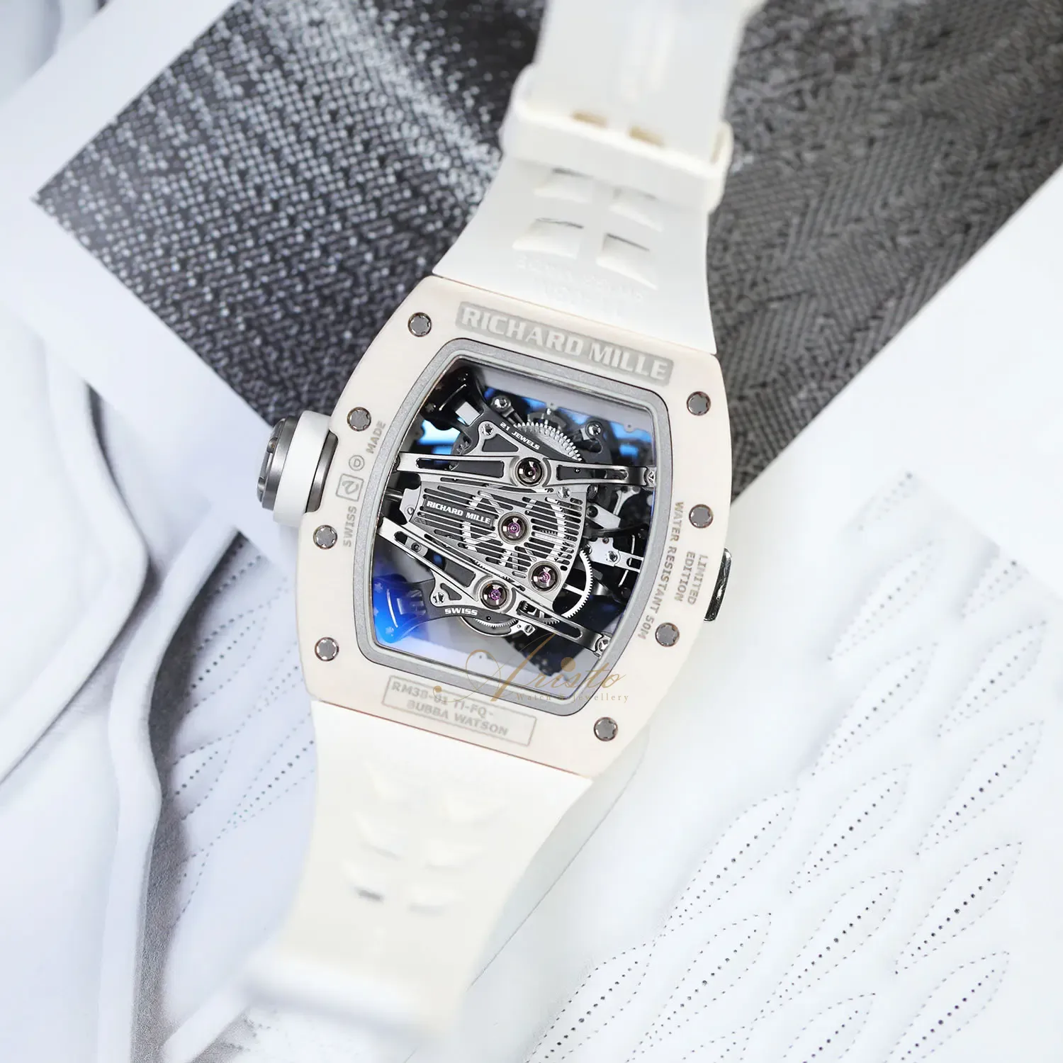 RM38-01 White Carbon TPT image 10