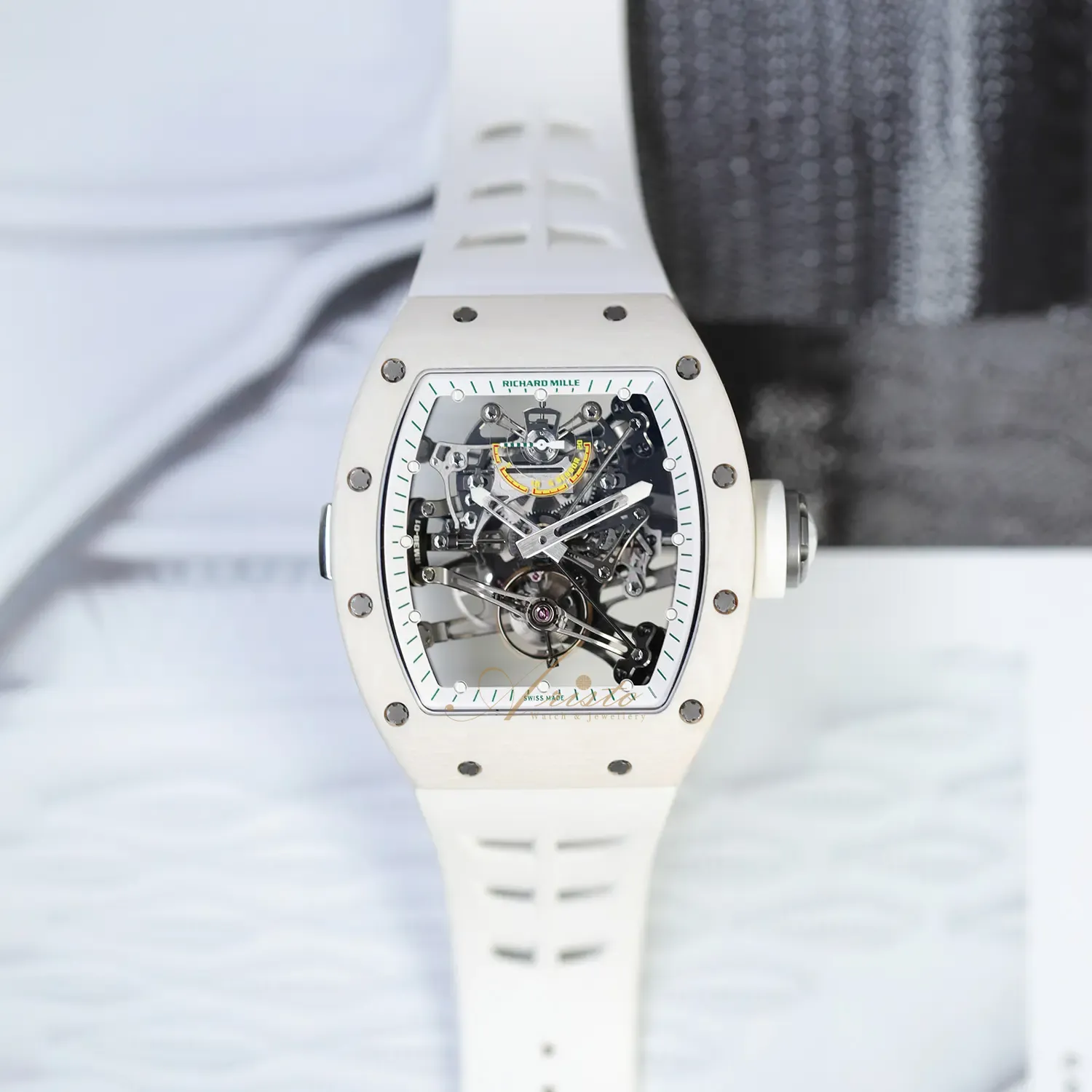 RM38-01 White Carbon TPT image 6