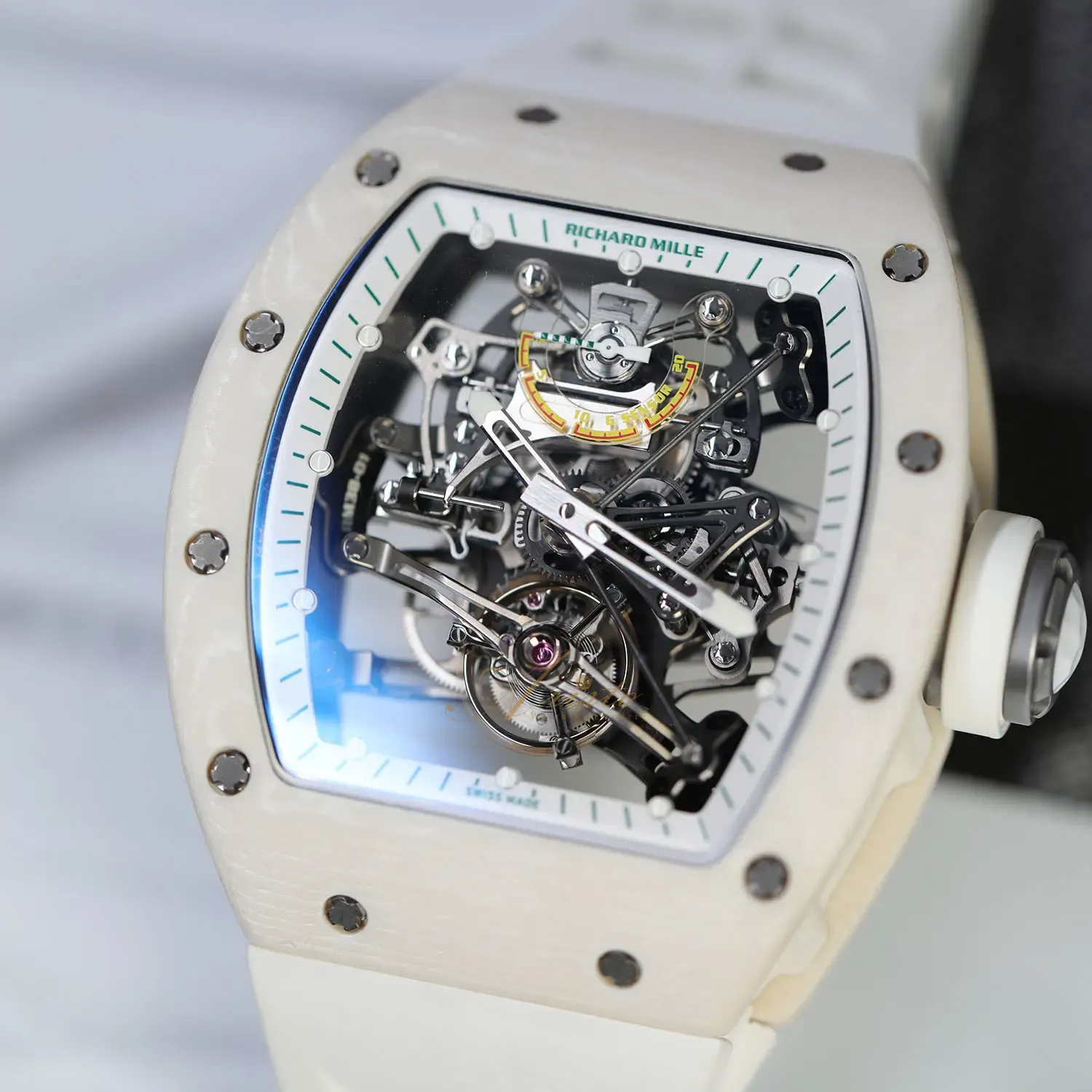 RM38-01 White Carbon TPT image 8